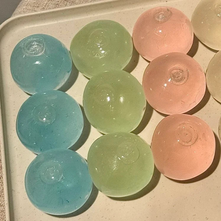 Shiny Coconut Oil Balls